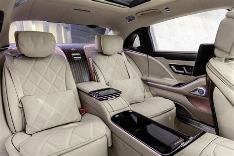 Mercedes-Maybach S-Class - Car Body Design