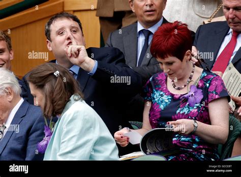 Wimbledon, London, UK. 9th July, 2016. Peter Kay & Wife Susan Las Stock Photo: 110912812 - Alamy