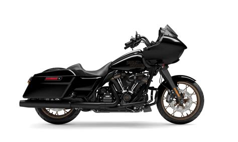 Harley-Davidson Road Glide™ ST Vivid Black 2023 en vente à Laval - Prémont Harley-Davidson