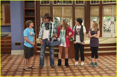 Talk Is Cheap: Hannah Montana Season Finale Stills