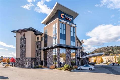 Hotels Kelowna: Comfort Suites Kelowna by Choice Hotels - Kelowna's All ...