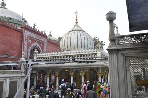 Hazrat Nizamuddin Auliya Dargah - Delhi: Get the Detail of Hazrat Nizamuddin Auliya Dargah on ...