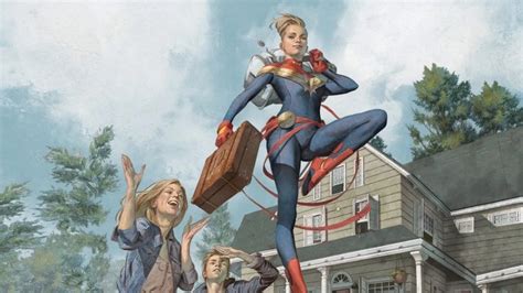 Captain Marvel's Origin Story Gets Retconned in New Series | The Mary Sue