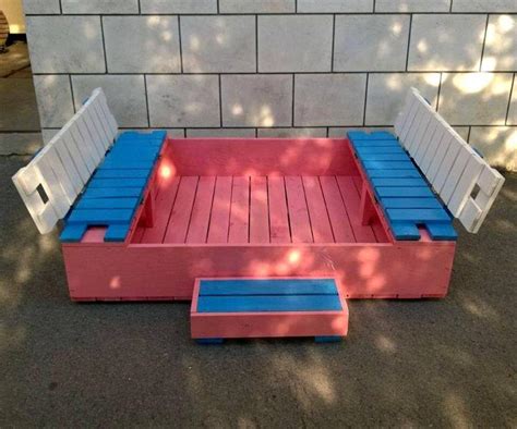 Painted Pallet Sandbox - Easy Pallet Ideas