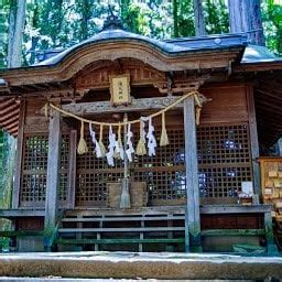 Moriya Shrine in real life : touhou