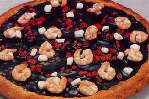 17 Best images about 9 of the Most Bizarre Pizza Toppings You'll Ever See! on Pinterest | Pizza ...