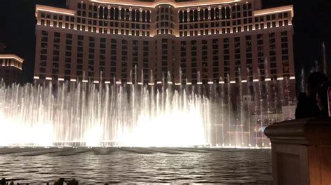 Bellagio Dancing Fountains - YouTube