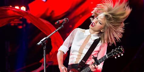 Taylor Swift Announces 'Red' Will Be Her Next Rerecorded Album ...