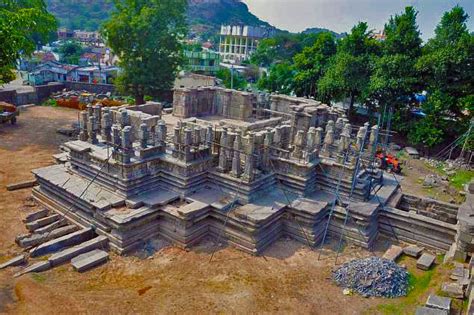 The Thousand Pillar Temple at Warangal | Mystery Of India