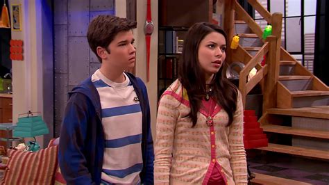 Watch ICarly Season 2 Episode 28 : ICook - Watch Full Episode Online(HD ...