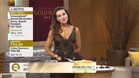 QVC Host Lisa Robertson - YouTube