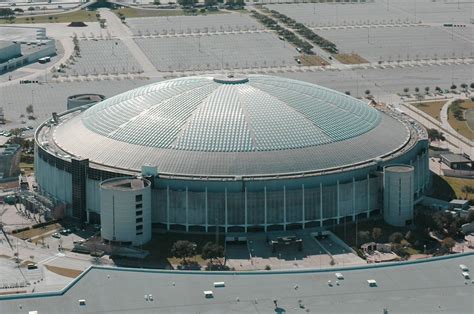 Texas Historical Commission approves landmark status for Astrodome ...