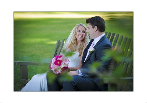 Qualicum Beach Wedding venue Milner Gardens, Lisa Devlin by Qualicum Wedding photographer