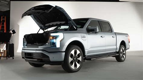 How The Chevrolet Silverado EV Stacks Up Against The Ford F-150 Lightning