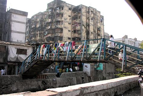 File:Dharavi Slum.jpg - Wikipedia