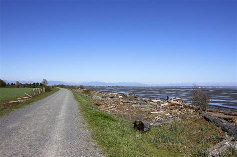 Boundary Bay Regional Park, Delta, B.C. – Meandering My Way…