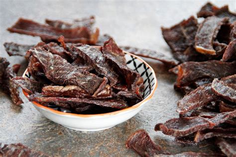 How to Make Easy DIY Beef Jerky Treats for Dogs - Dalmatian DIY