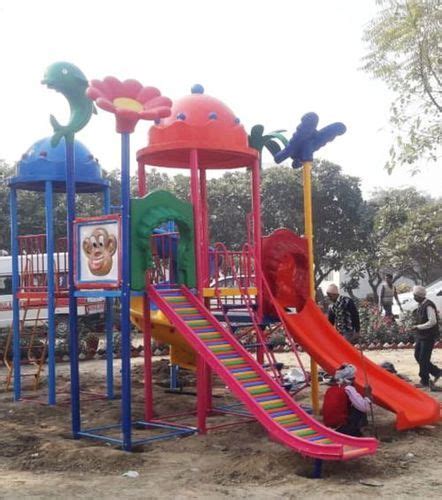 Kids Playground Slides For Schools at Best Price in Greater Noida | Swing Craft