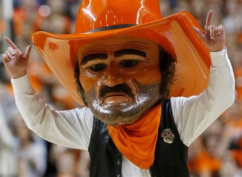 Little girl finds Oklahoma State mascot understandably upsetting - The ...