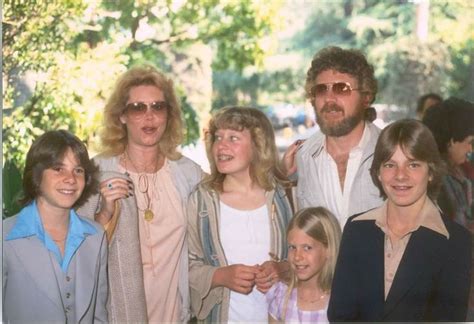 Elizabeth Montgomery with her husband Robert Foxworth and her children ...