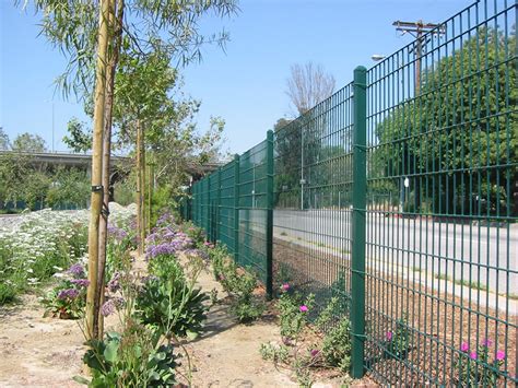 Perimeter Fence Used For Airport, Garden, Life-area or Building Cage