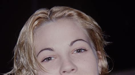 Drew Barrymore's Thin Eyebrows Were So Hot in the '90s | Glamour