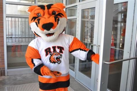 RIT - Rochester Institute of Technology - Notable Alumni, Majors, RIT ...