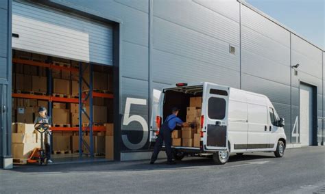 5 Tips for Properly Loading a Delivery Truck