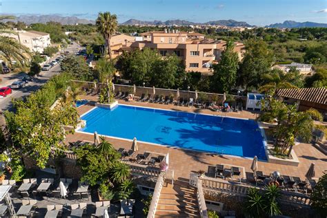 "Pool" Bahía de Alcúdia Hotel & Spa (Alcudia) • HolidayCheck (Mallorca | Spanien)