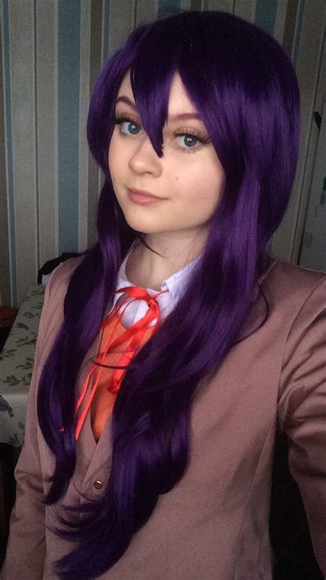 https://aminoapps.com/c/ddlc/page/blog/yuri-cosplay/Rrmw ...