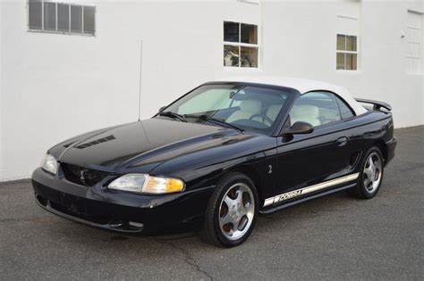 1994 Ford Mustang GT | Mutual Enterprises Inc