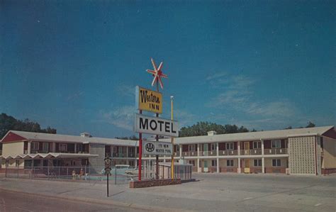 The Cardboard America Motel Archive: Western Inn - Kearney, Nebraska