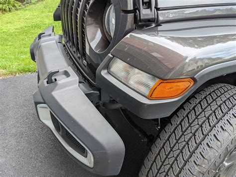 Rubicon Fender Led in a Sport S | Jeep Gladiator (JT) News, Forum ...