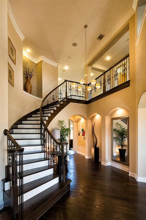 56 Beautiful And Luxurious Foyer Designs - Page 7 of 11 | Arsitektur, Arsitektur rumah, Dekorasi ...