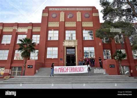 Las Vegas, Nevada, USA. 14th Mar, 2018. Students at Las Vegas Academy begin to gather to protest ...