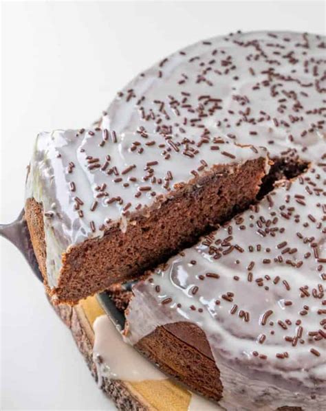 Chocolate Ricotta Cake - Tornadough Alli {An Addicting Choclate Cake}