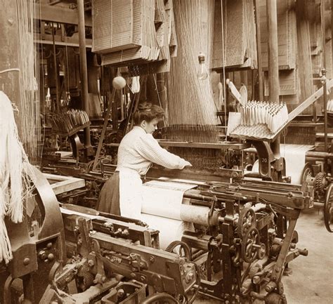 Early American Manufacturing: The Textile Industry - Global Electronic Services