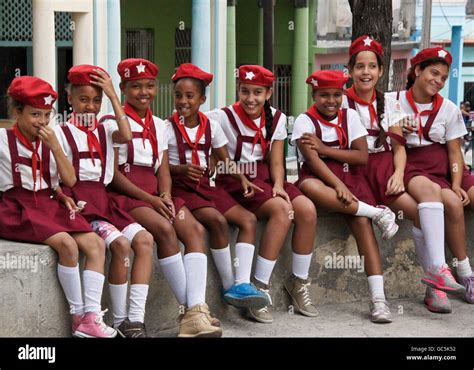 Young pioneers -Fotos und -Bildmaterial in hoher Auflösung – Alamy