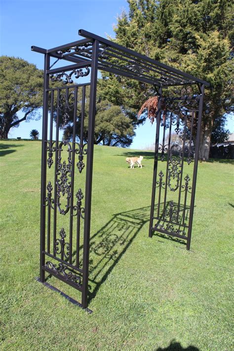 Steel Garden Arbors « Arbor Fence Inc | a Diamond Certified Company