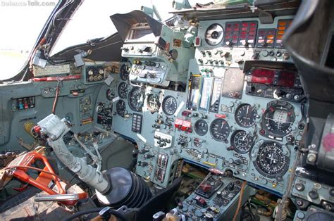 Su-24 cockpit | DefenceTalk Forum