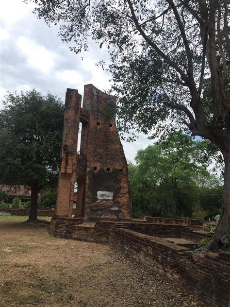 Lopburi Historical Park Tour from Bangkok - TakeMeTour