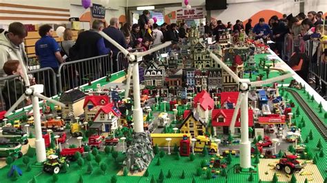 Lego City Walkthrough 2016 Expo - Brick Builder - YouTube