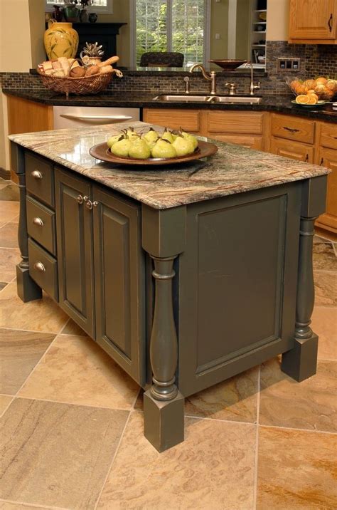 Kitchen Islands That Match Oak Cabinets | Honey oak cabinets, Amish kitchen cabinets, Kitchen ...