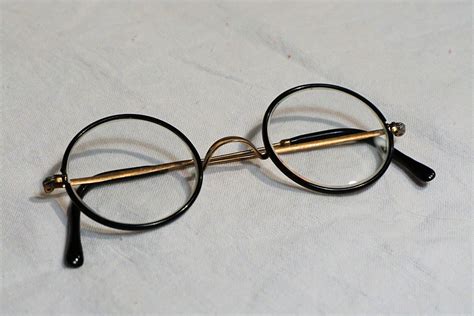 Free photo: Glasses, Round Vollrandbrille, Old - Free Image on Pixabay - 1097847