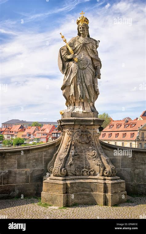 Image of statue Kunigunde in Bamberg, Bavaria, Germany Stock Photo - Alamy