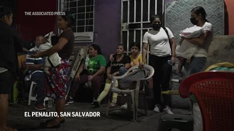 Deaths mount in El Salvador's overcrowded jails