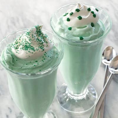 Stargal's Cosmos: Emerald Mint Milkshake