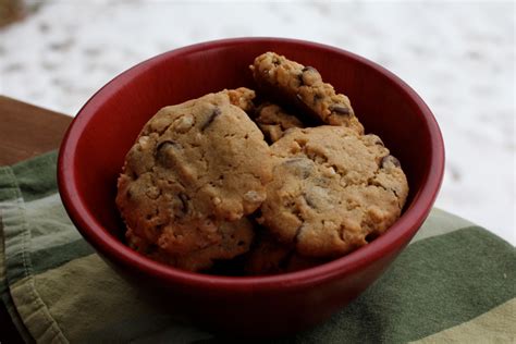 chocolate chip cookies with Rise Crispies | cabinorganic