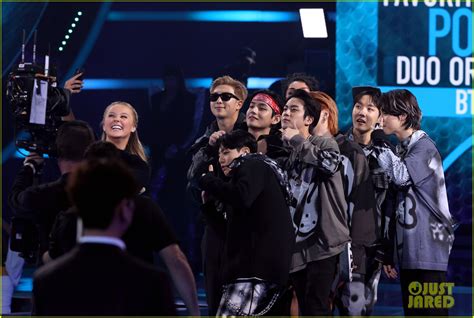 Full Sized Photo of bts coldplay american music awards performance 03 ...