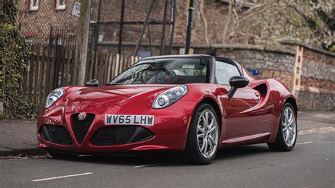 Alfa Romeo 4C Spider Market - CLASSIC.COM